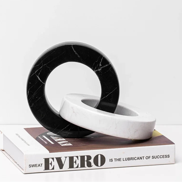 Marble Ring Knot Decor