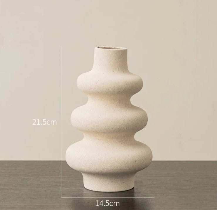 Modernly Creative Vase