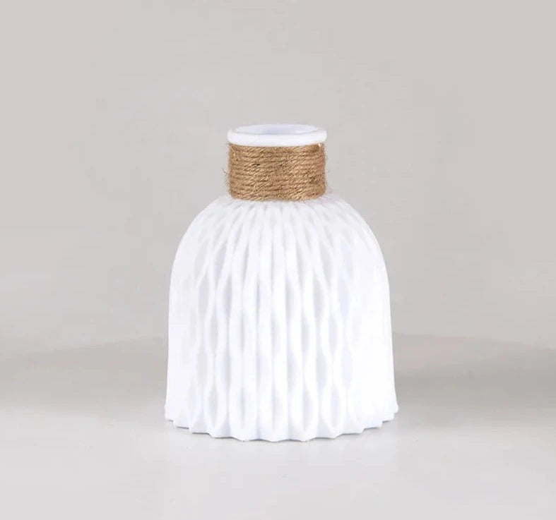 White Elegant Flower Vase