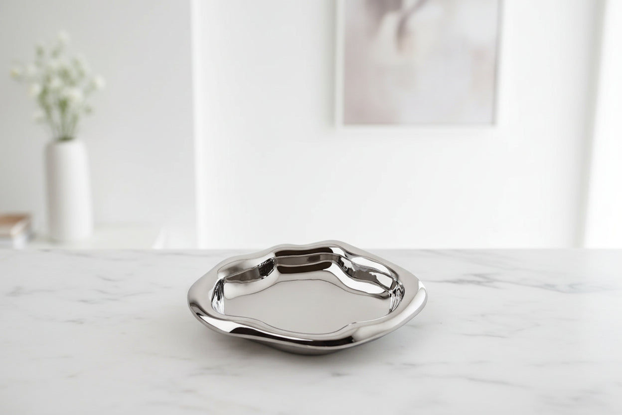 Minimalist jewelry tray for rings and bracelets