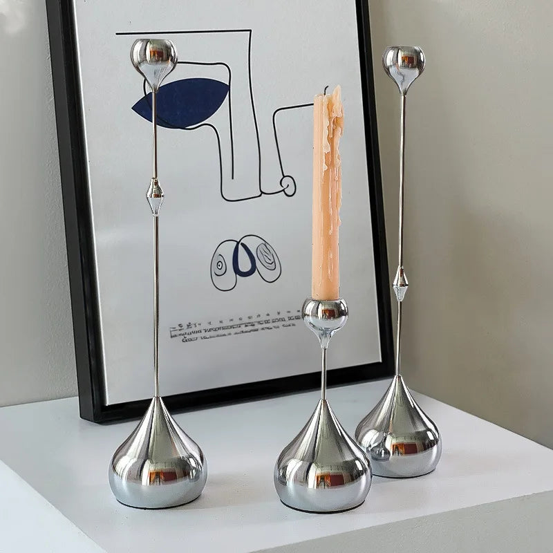 Set Stylish Candlesticks