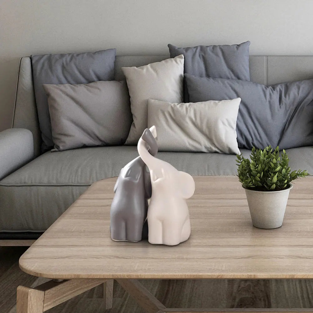 Cute Couple Elephant Decor