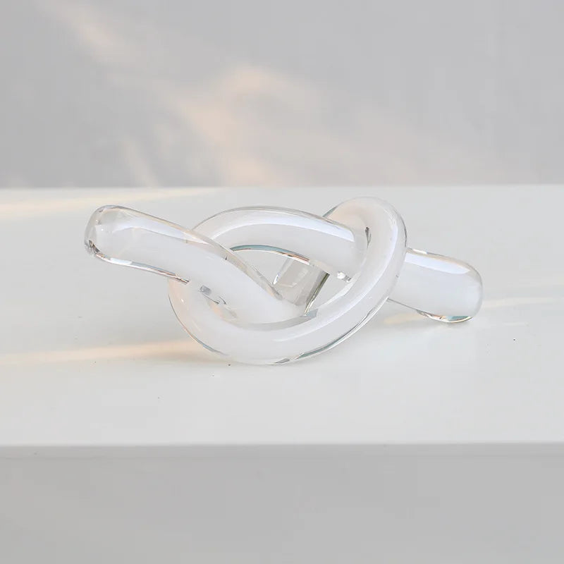 Geometric Knot Decor
