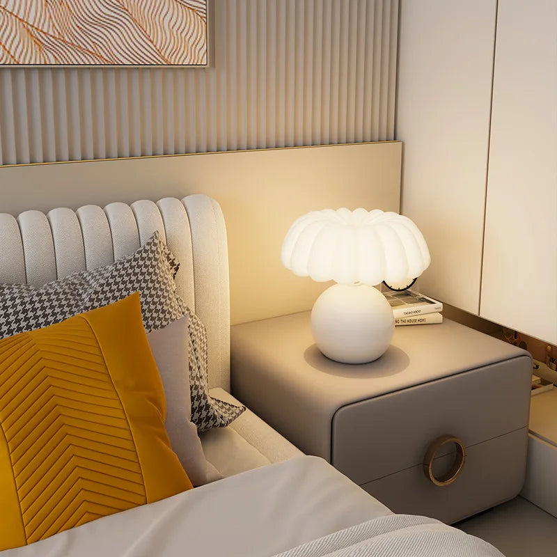 Cloud Cream Table Lamp