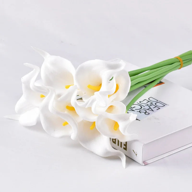 Graceful White Artificial Calla Lily